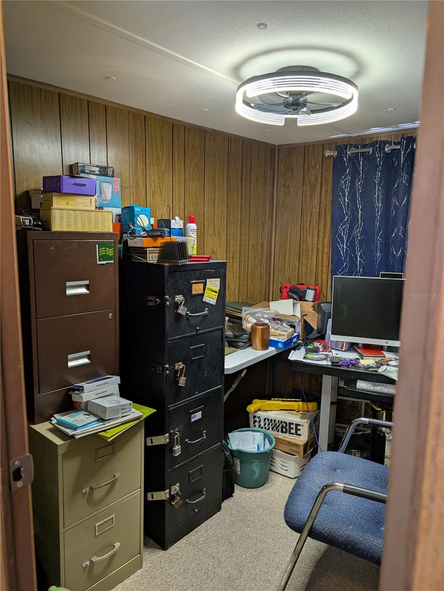 Image 25 of 32 For 3990 Bluewater Drive