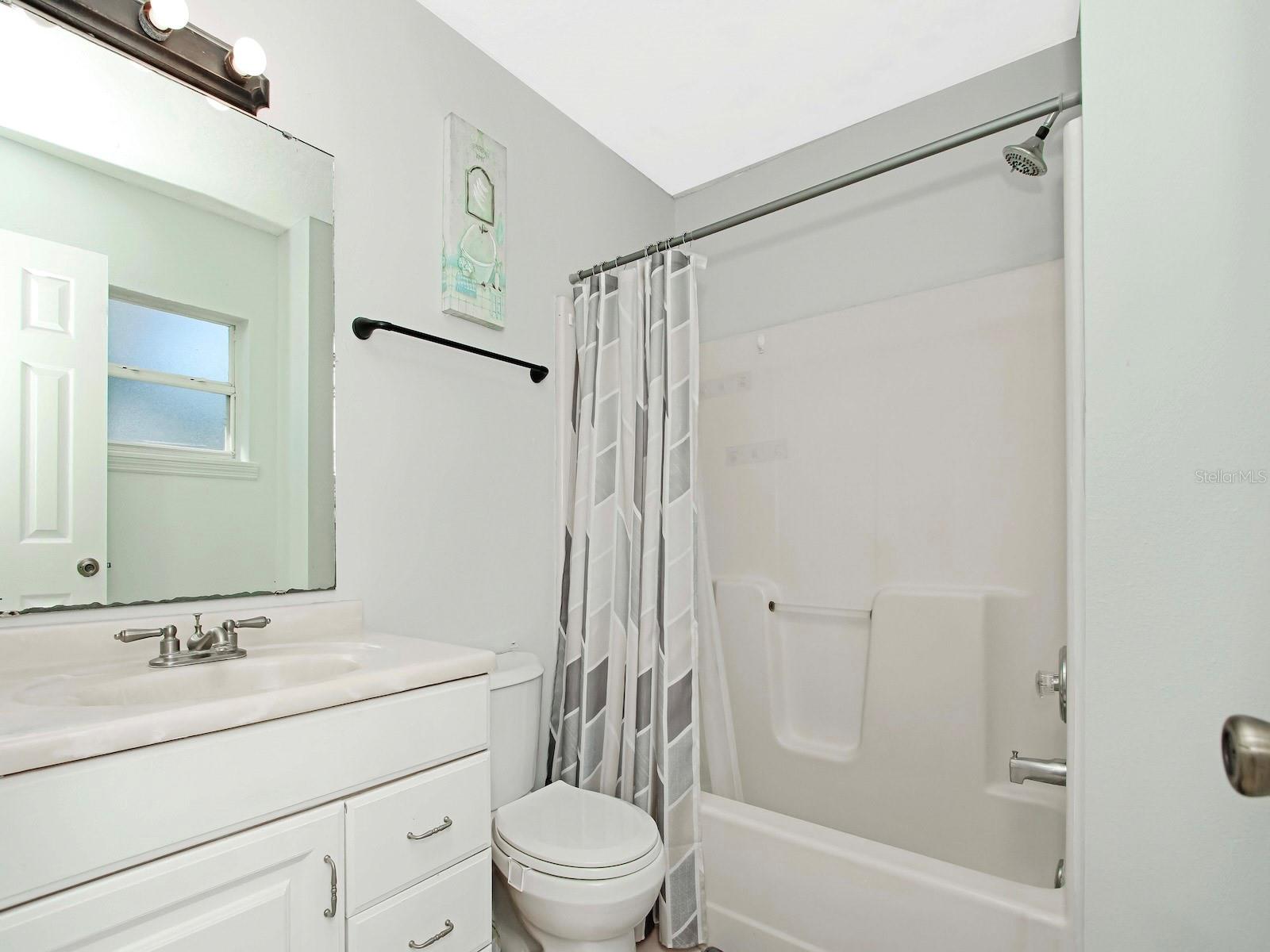 Image 15 of 29 For 6936 Needle Point Drive