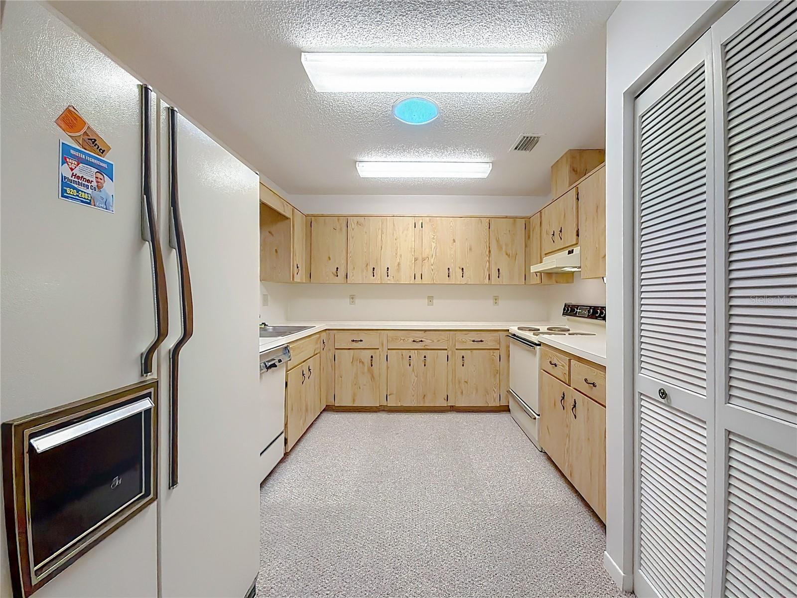 Image 11 of 37 For 8851 97th Street B