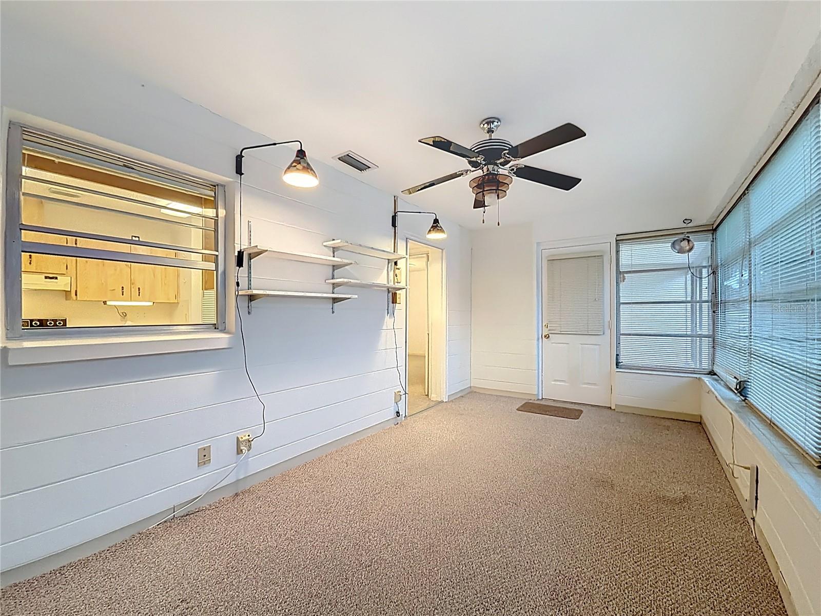 Image 17 of 37 For 8851 97th Street B