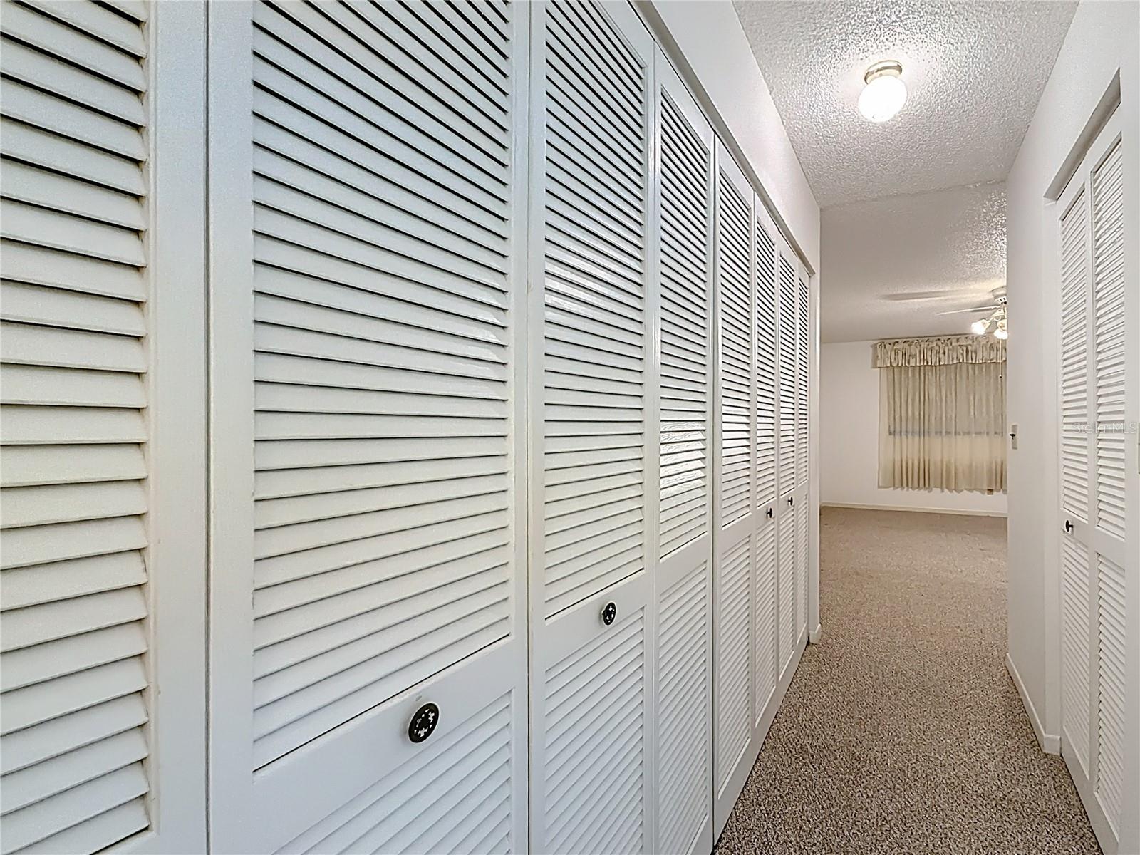 Image 25 of 37 For 8851 97th Street B