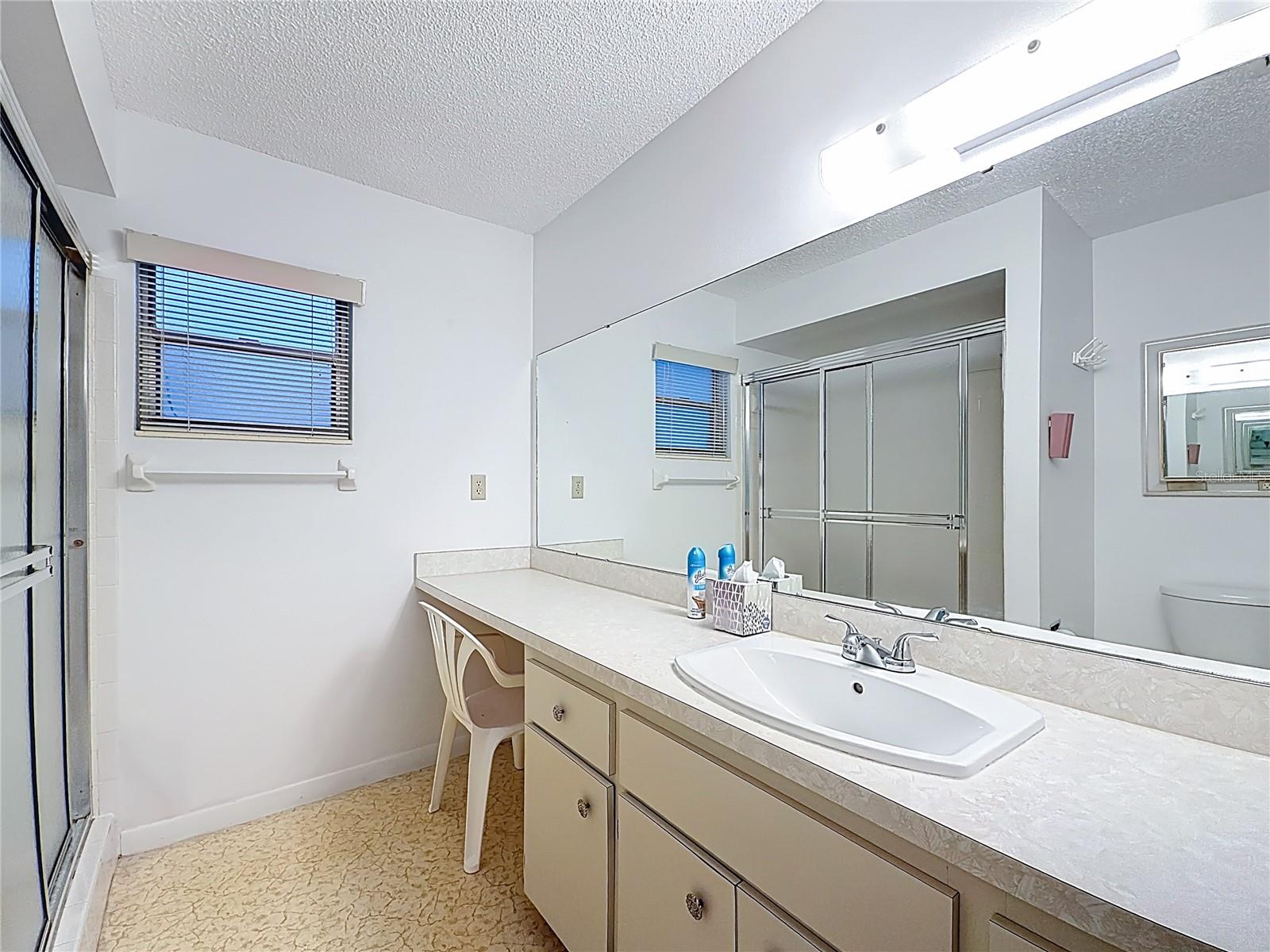 Image 26 of 37 For 8851 97th Street B