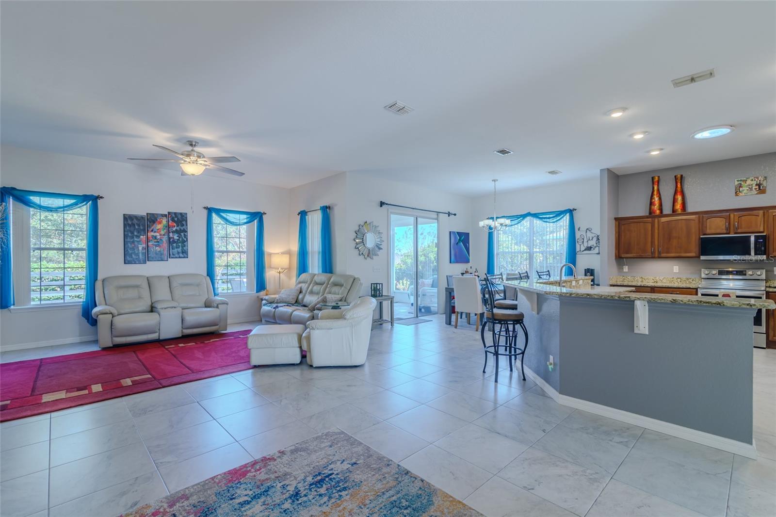 Image 28 of 55 For 6369 89th Loop