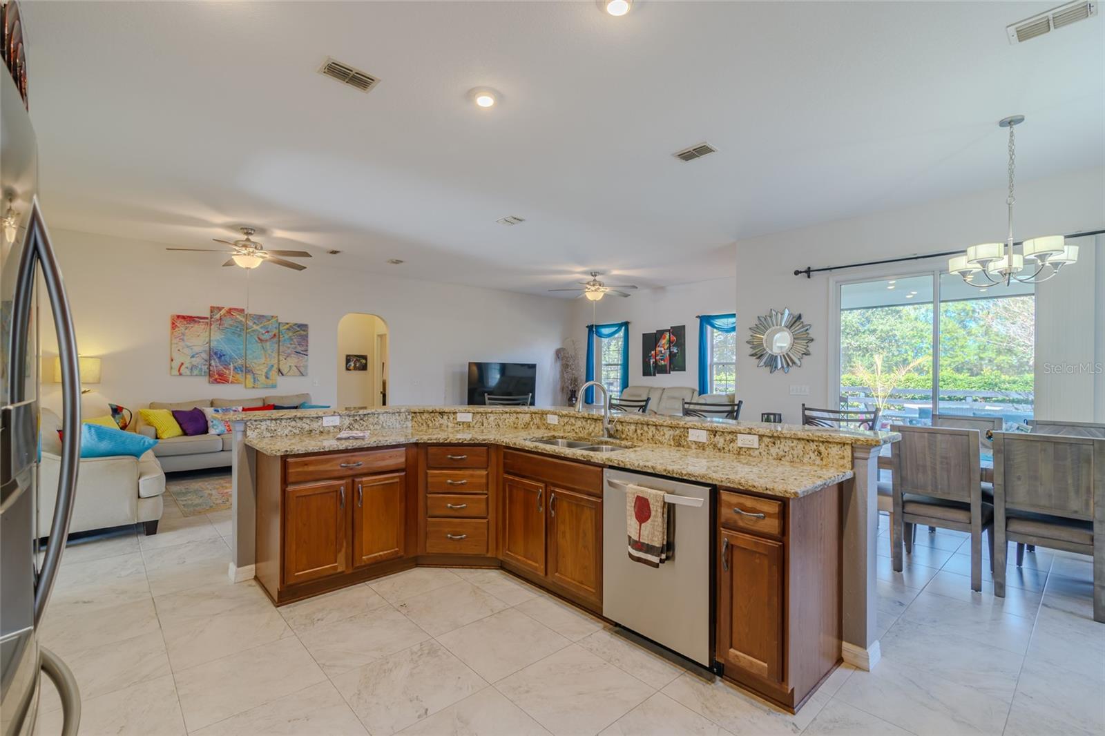 Image 30 of 55 For 6369 89th Loop