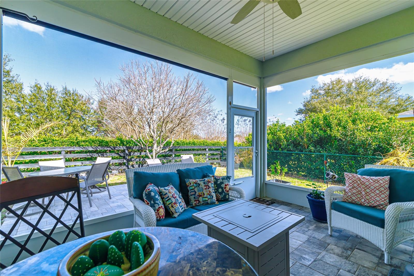 Image 35 of 55 For 6369 89th Loop