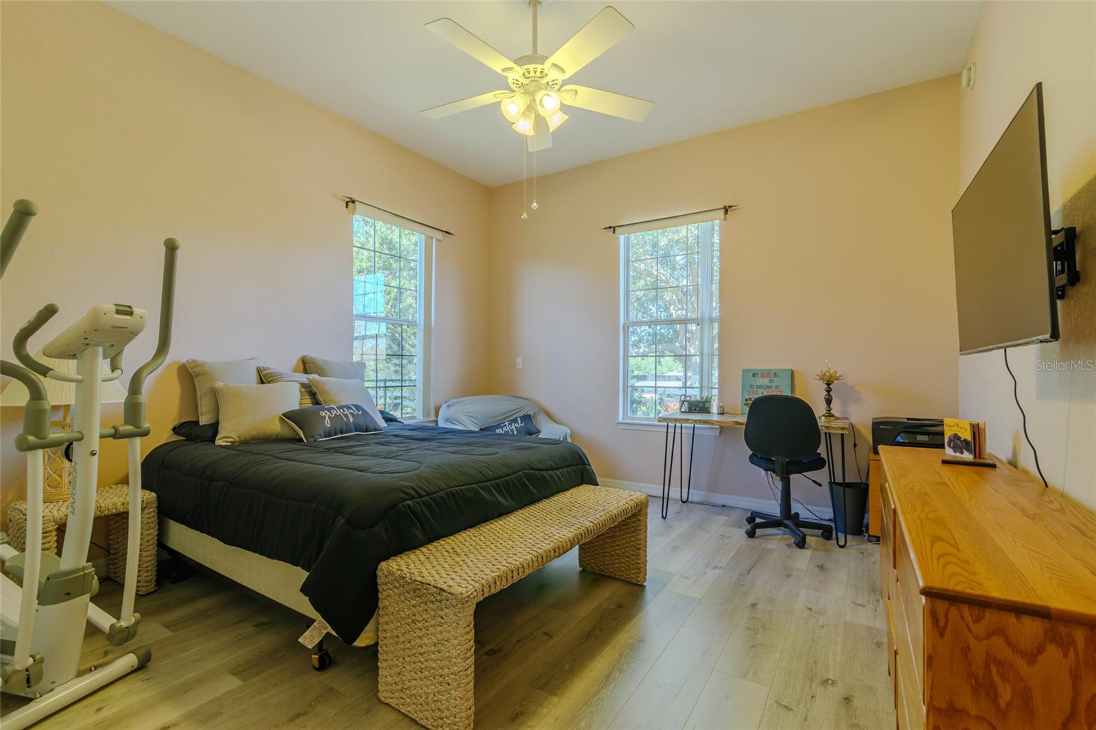 Image 37 of 55 For 6369 89th Loop