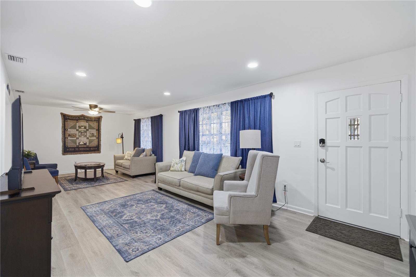 Image 10 of 37 For 12178 Palmetto Way