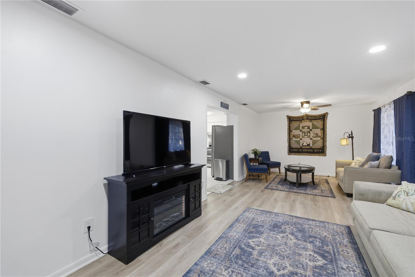 Image 11 of 37 For 12178 Palmetto Way