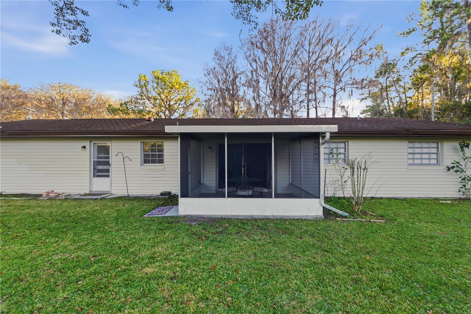 Image 28 of 37 For 12178 Palmetto Way