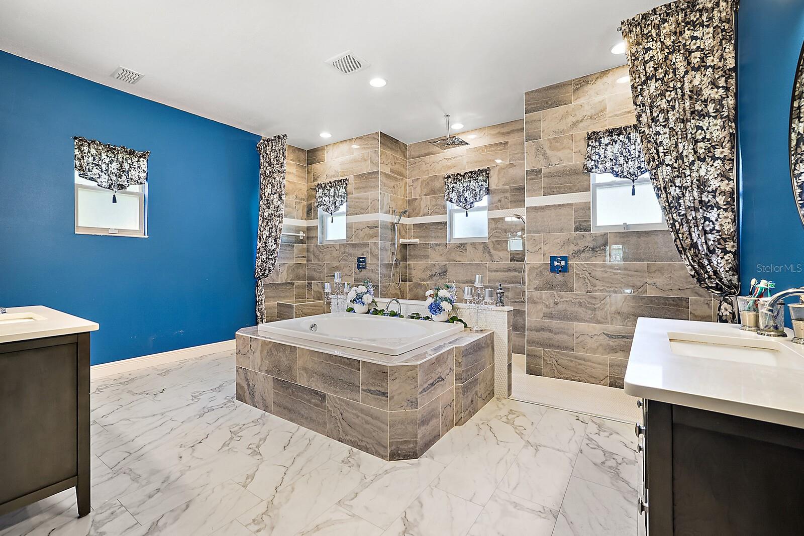 Image 19 of 35 For 4562 136th Lane