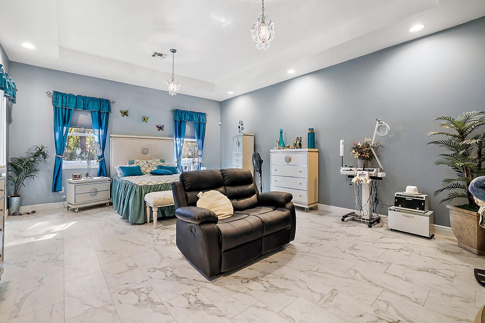 Image 3 of 35 For 4562 136th Lane