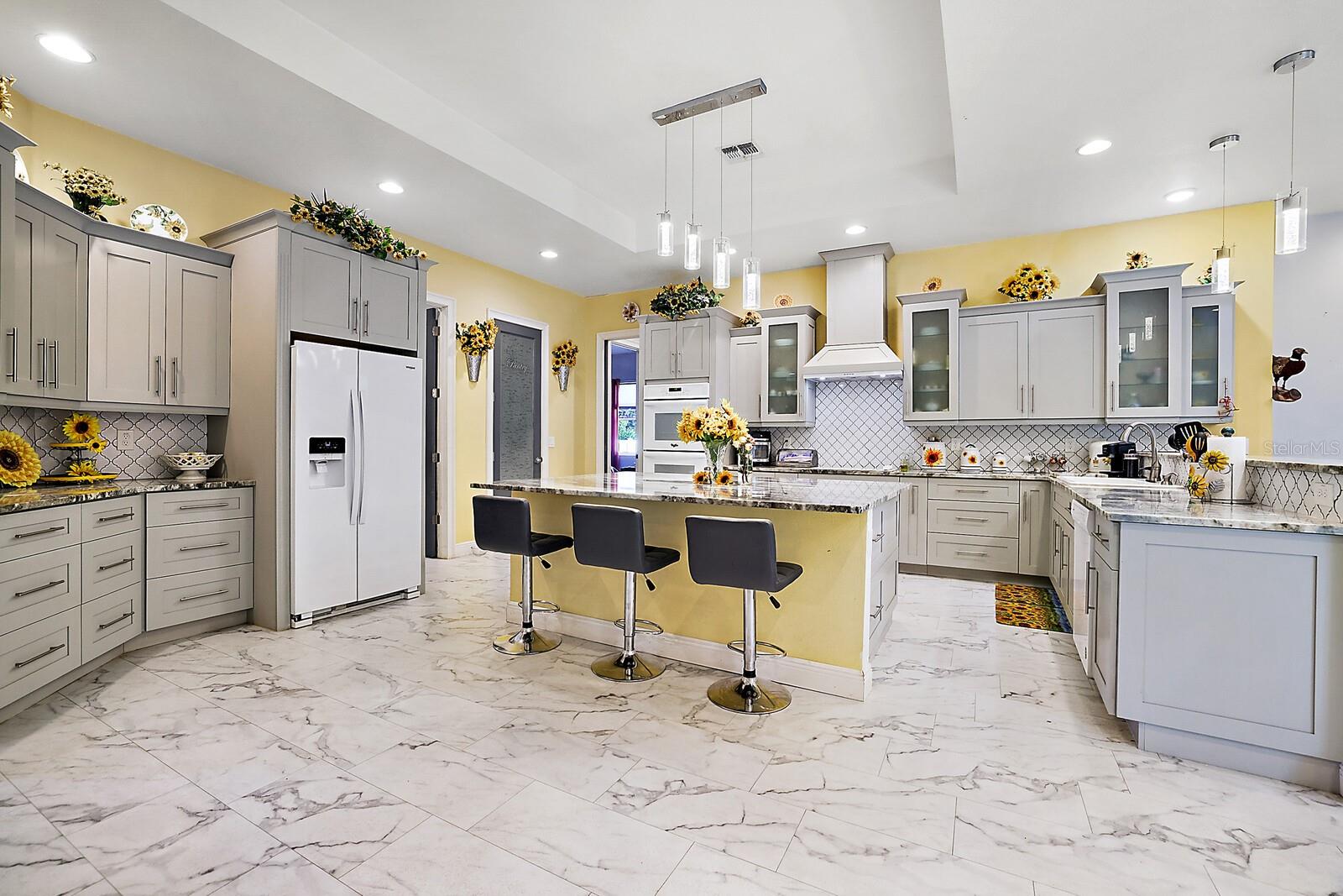 Image 6 of 35 For 4562 136th Lane