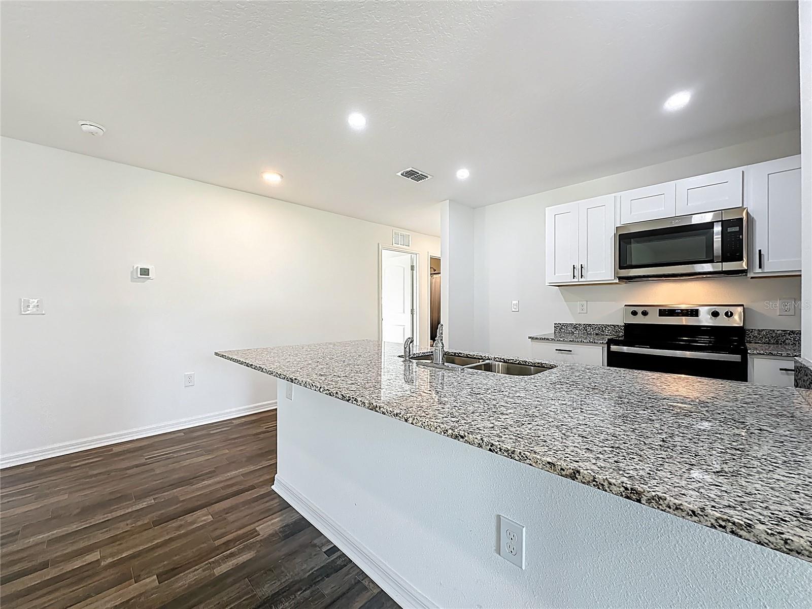 Image 21 of 29 For 241 Live Oak Boulevard