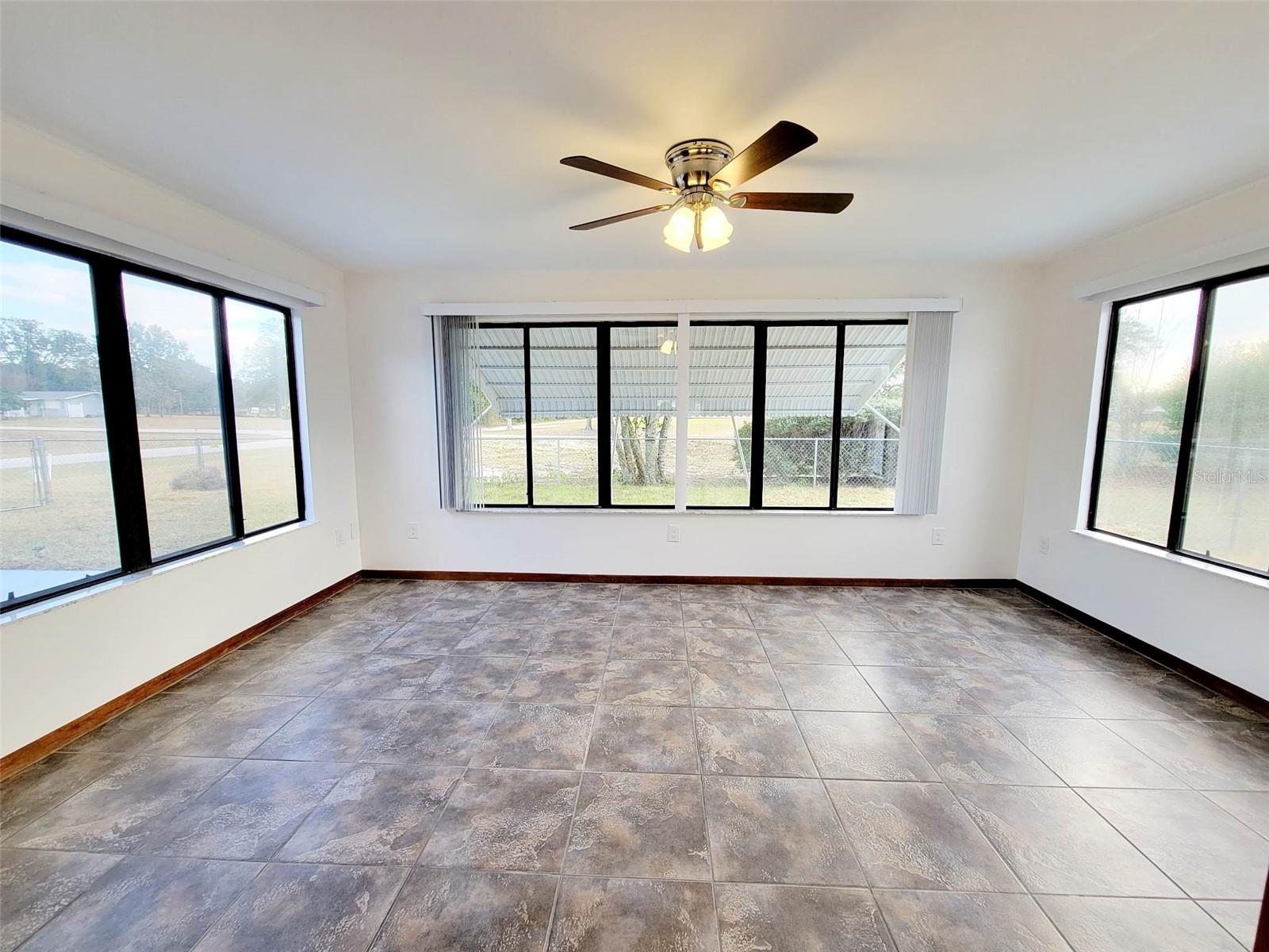 Image 10 of 17 For 9760 101st Lane