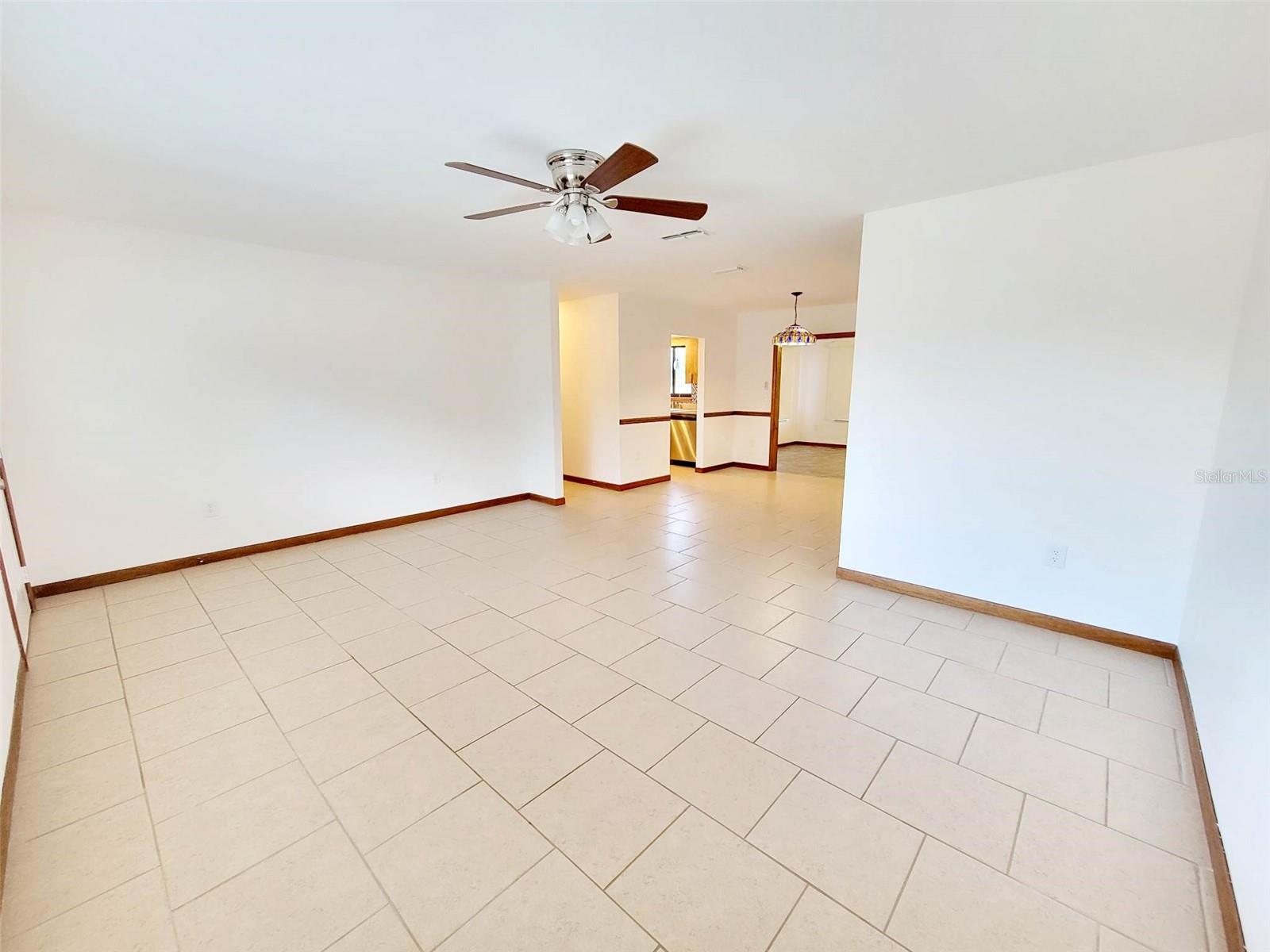 Image 12 of 17 For 9760 101st Lane