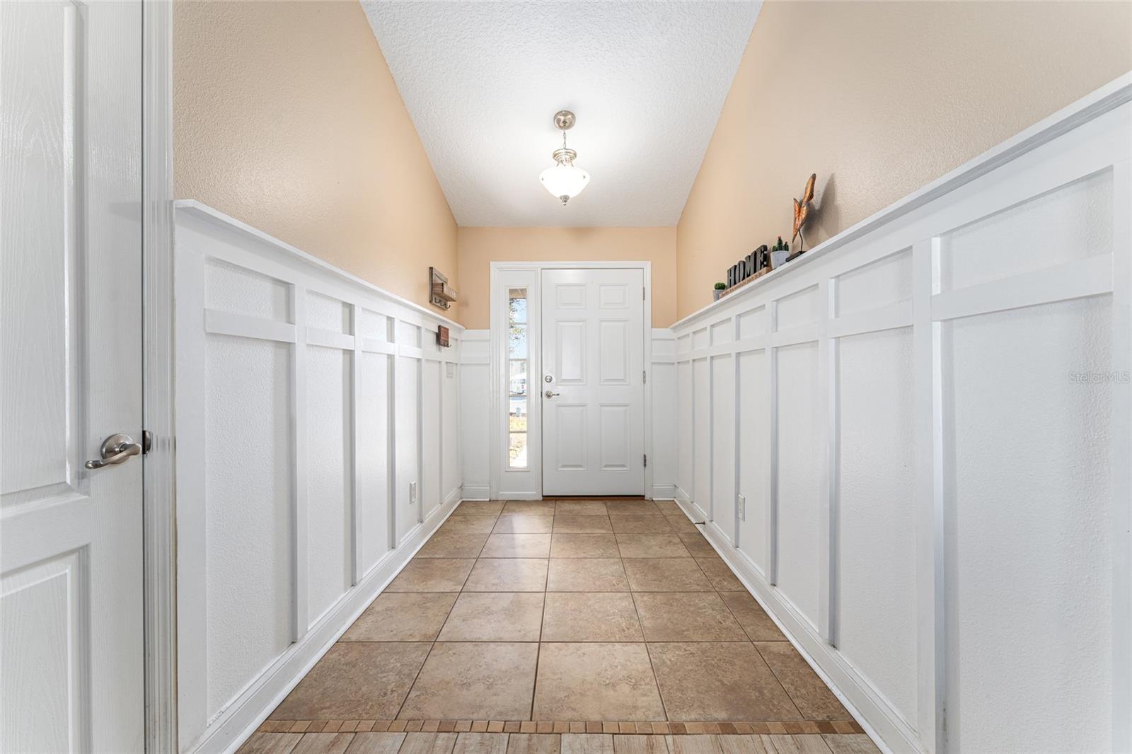 Image 12 of 89 For 9961 55th Avenue