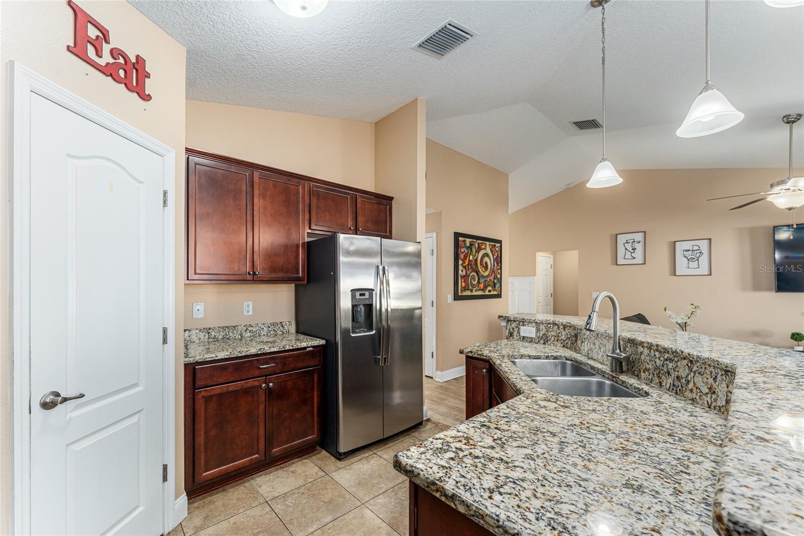 Image 30 of 89 For 9961 55th Avenue