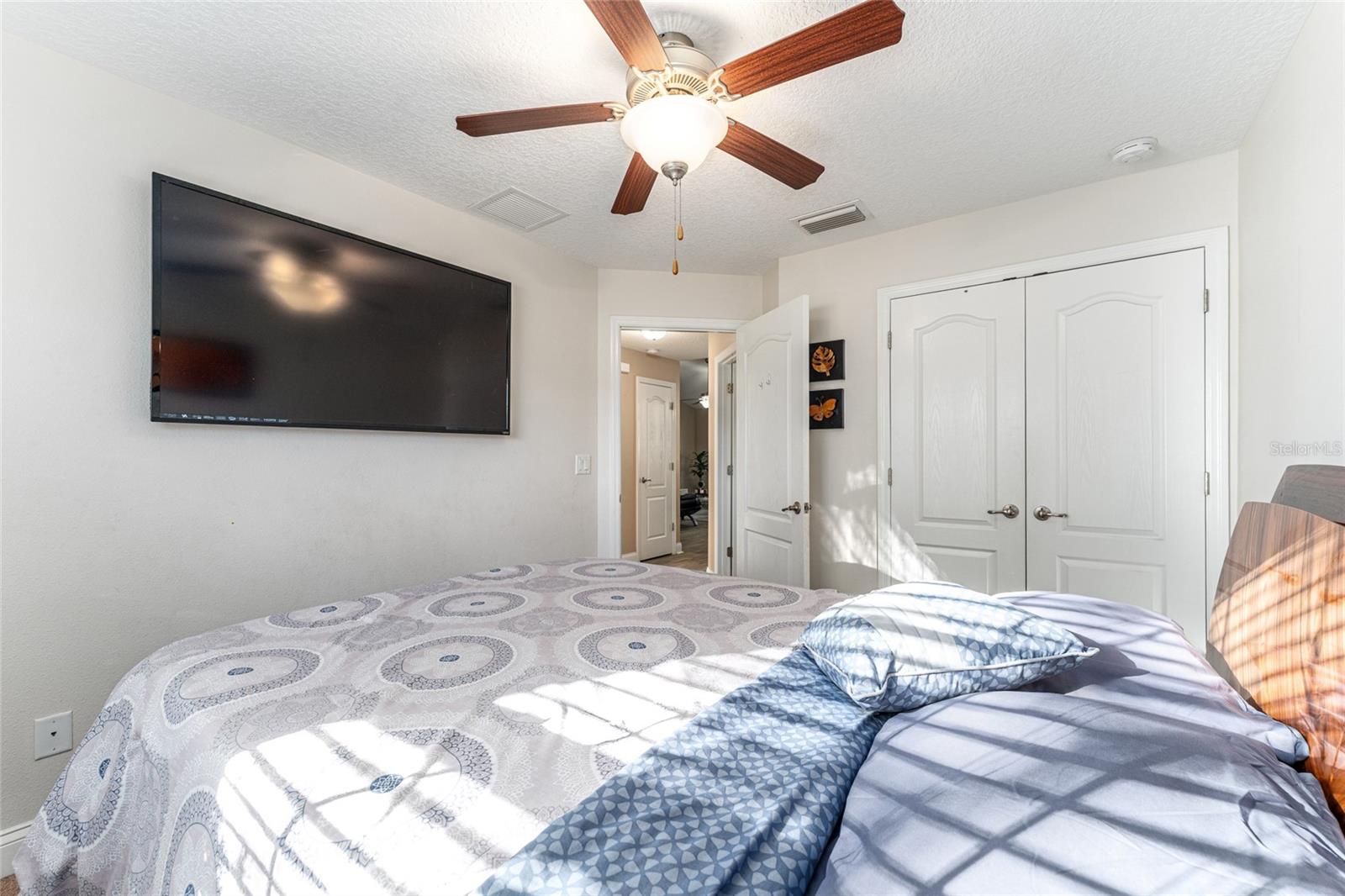 Image 36 of 89 For 9961 55th Avenue