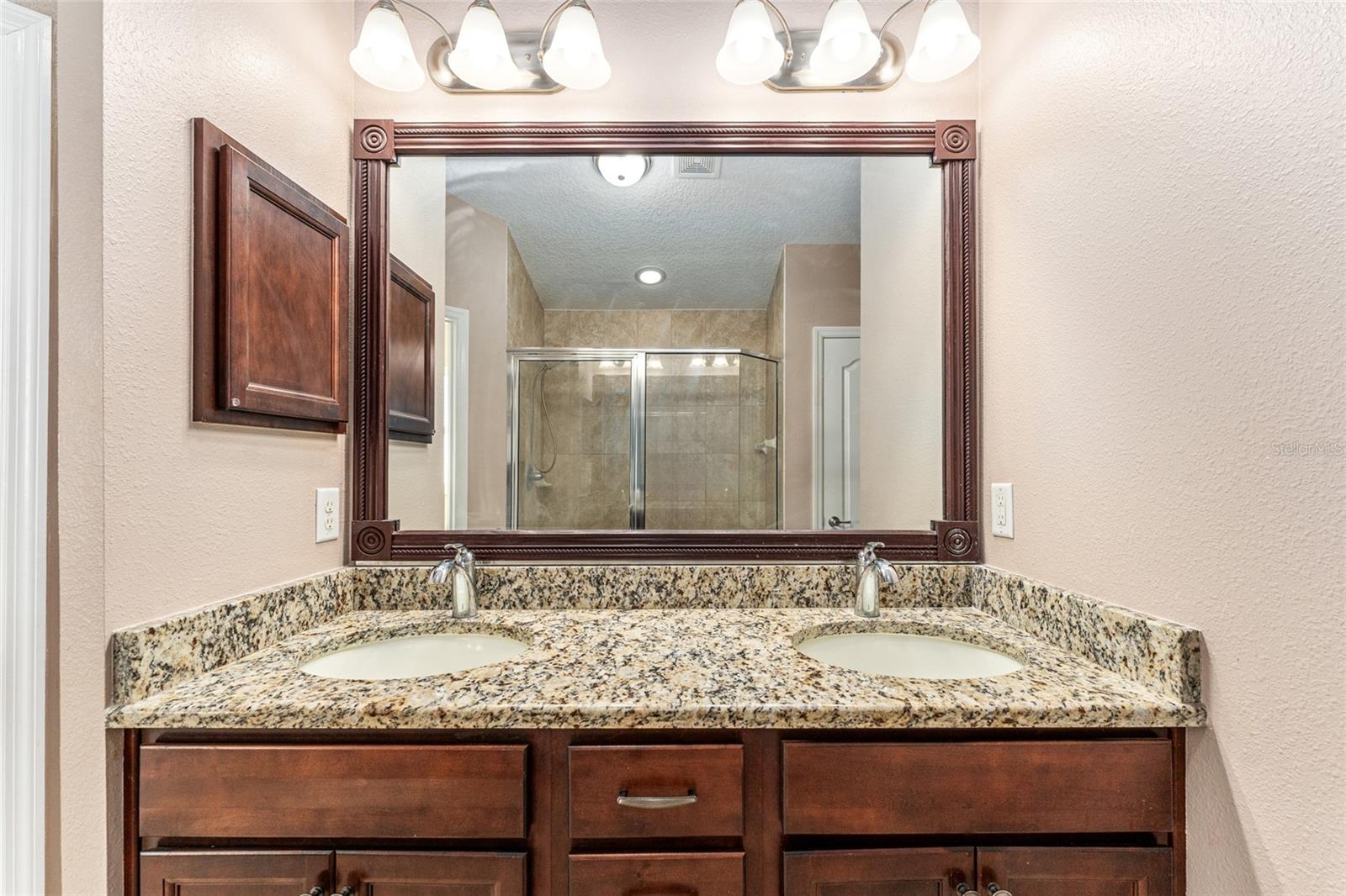 Image 46 of 89 For 9961 55th Avenue