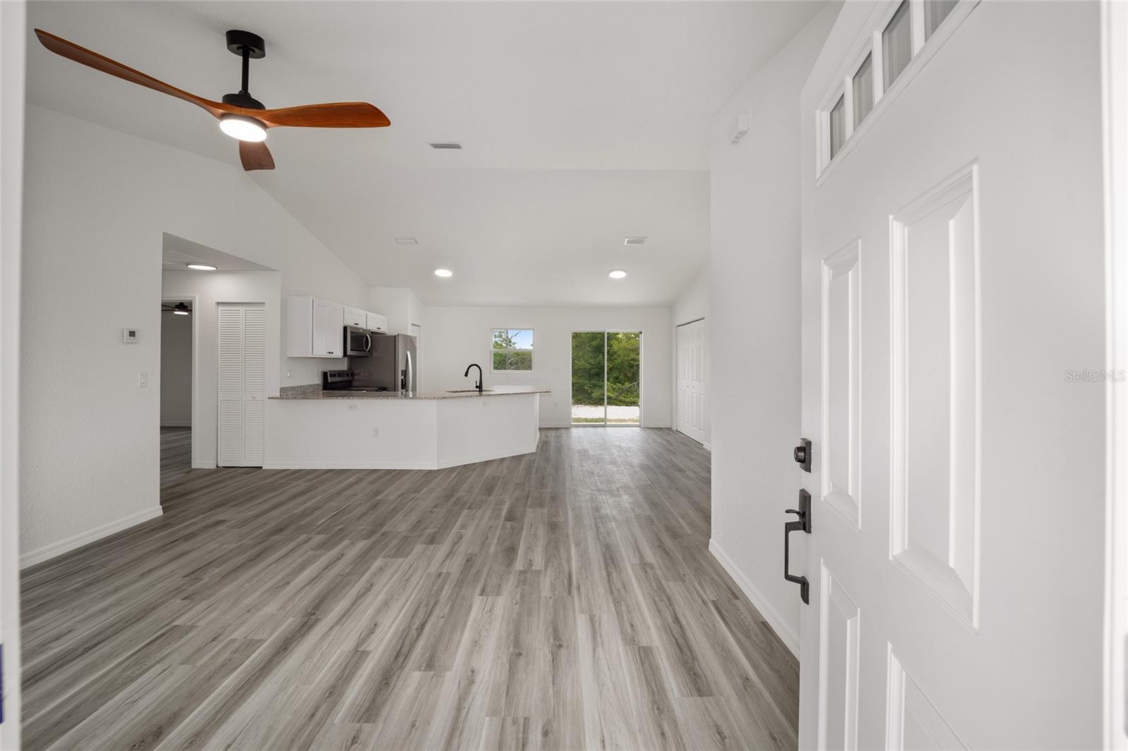 Image 2 of 35 For 22085 Anchor Boulevard