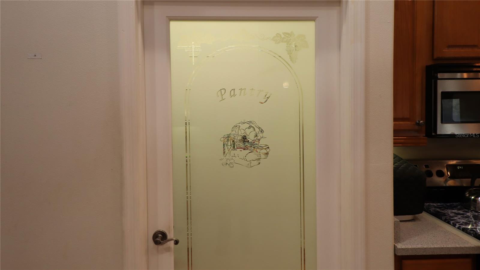 Image 12 of 46 For 7899 118th Court