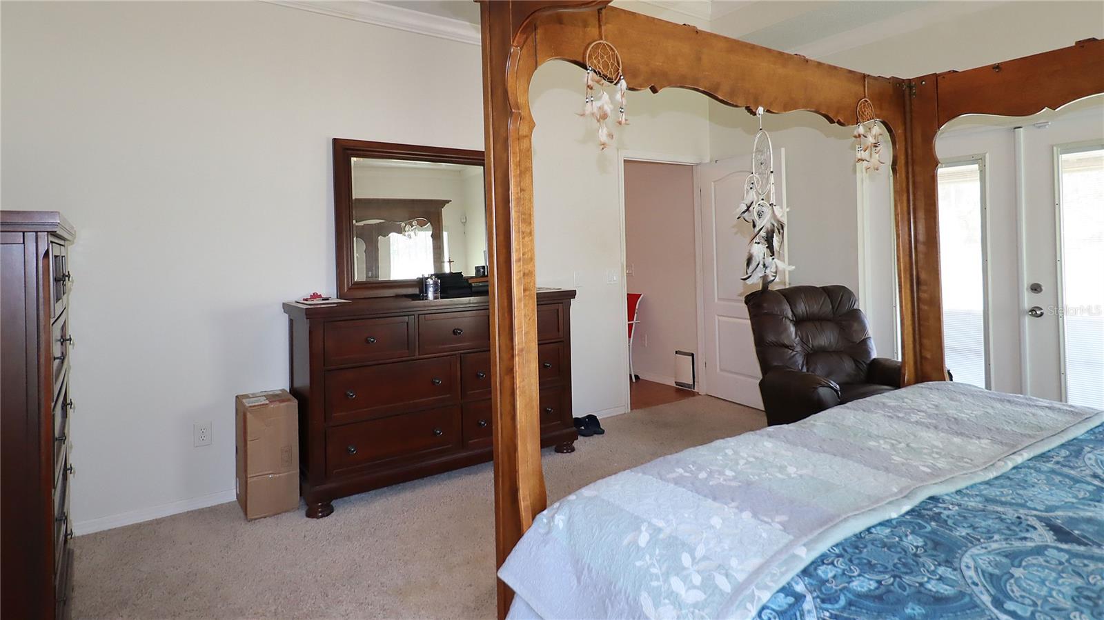 Image 27 of 46 For 7899 118th Court