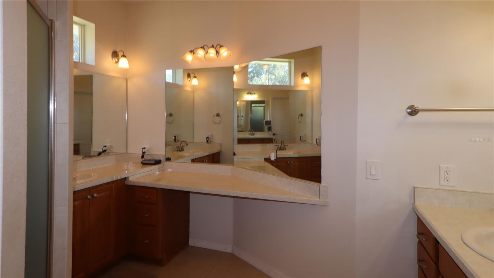 Image 32 of 46 For 7899 118th Court