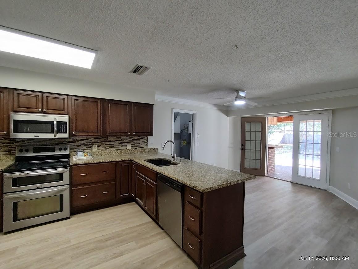 Image 10 of 32 For 311 47th Court