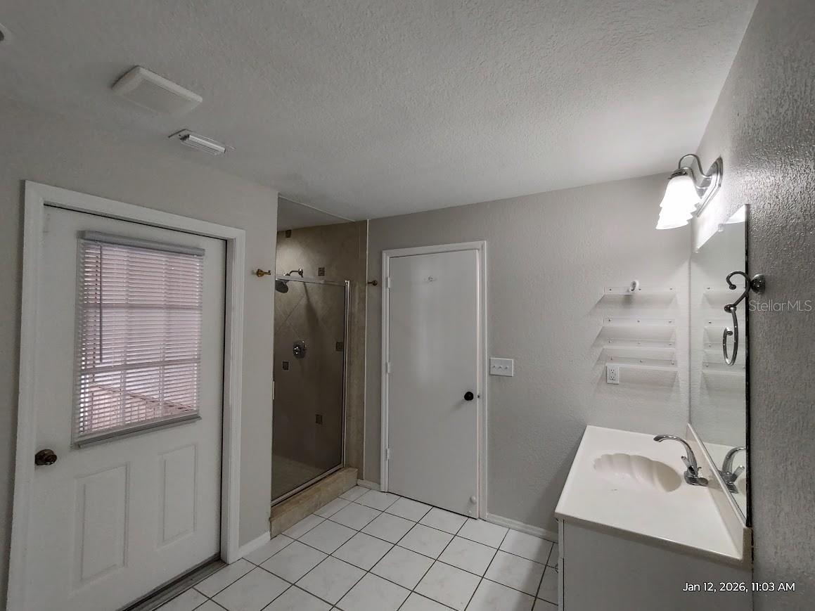 Image 17 of 32 For 311 47th Court