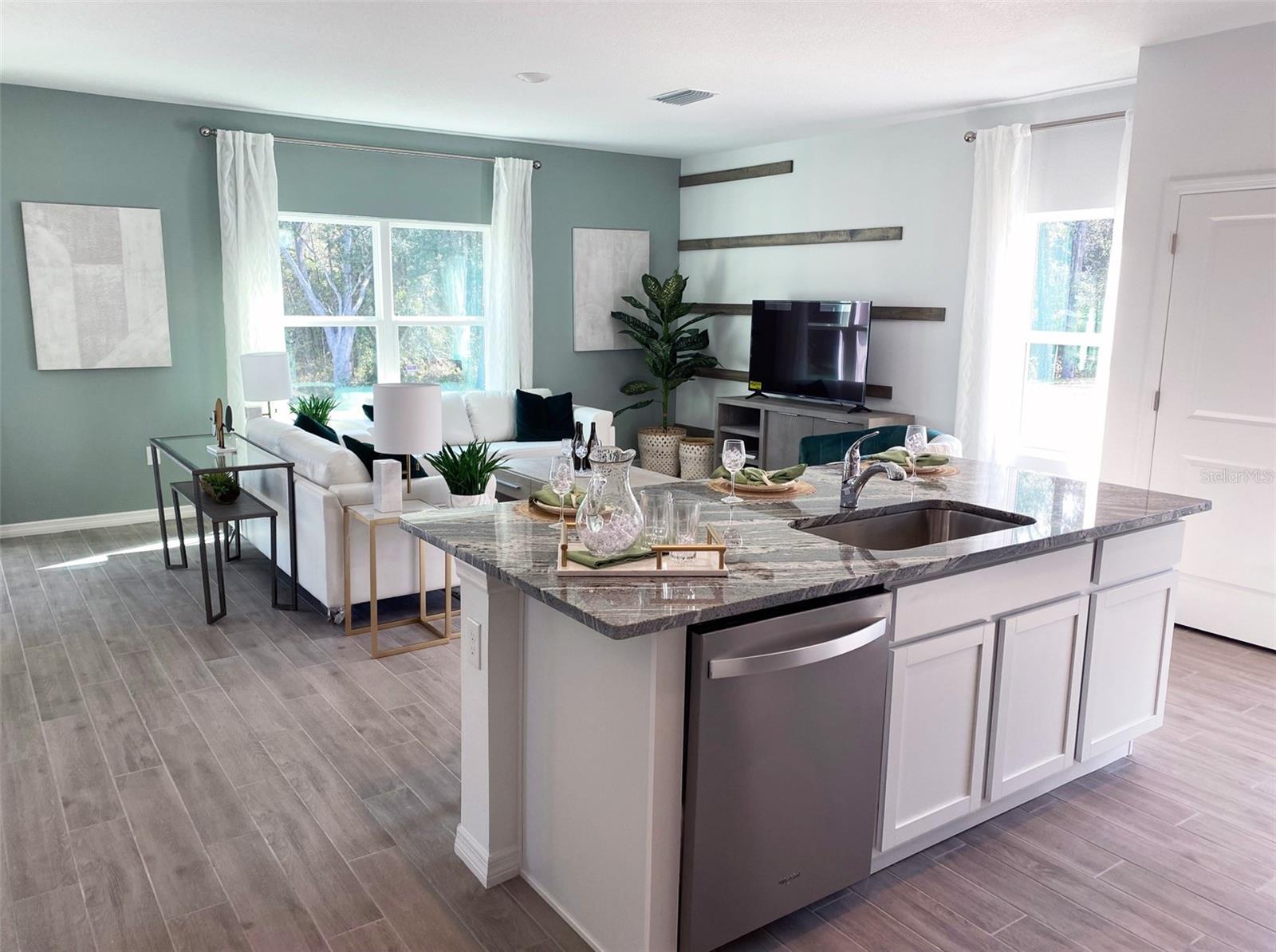 Image 4 of 16 For 4679 51st Drive