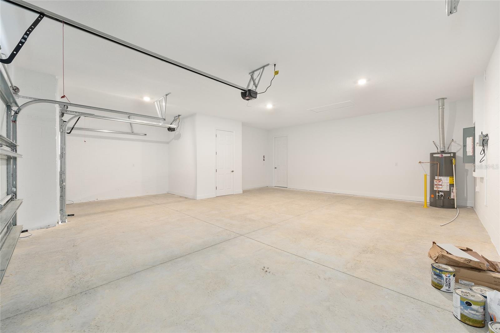 Image 33 of 39 For 10055 106th Circle