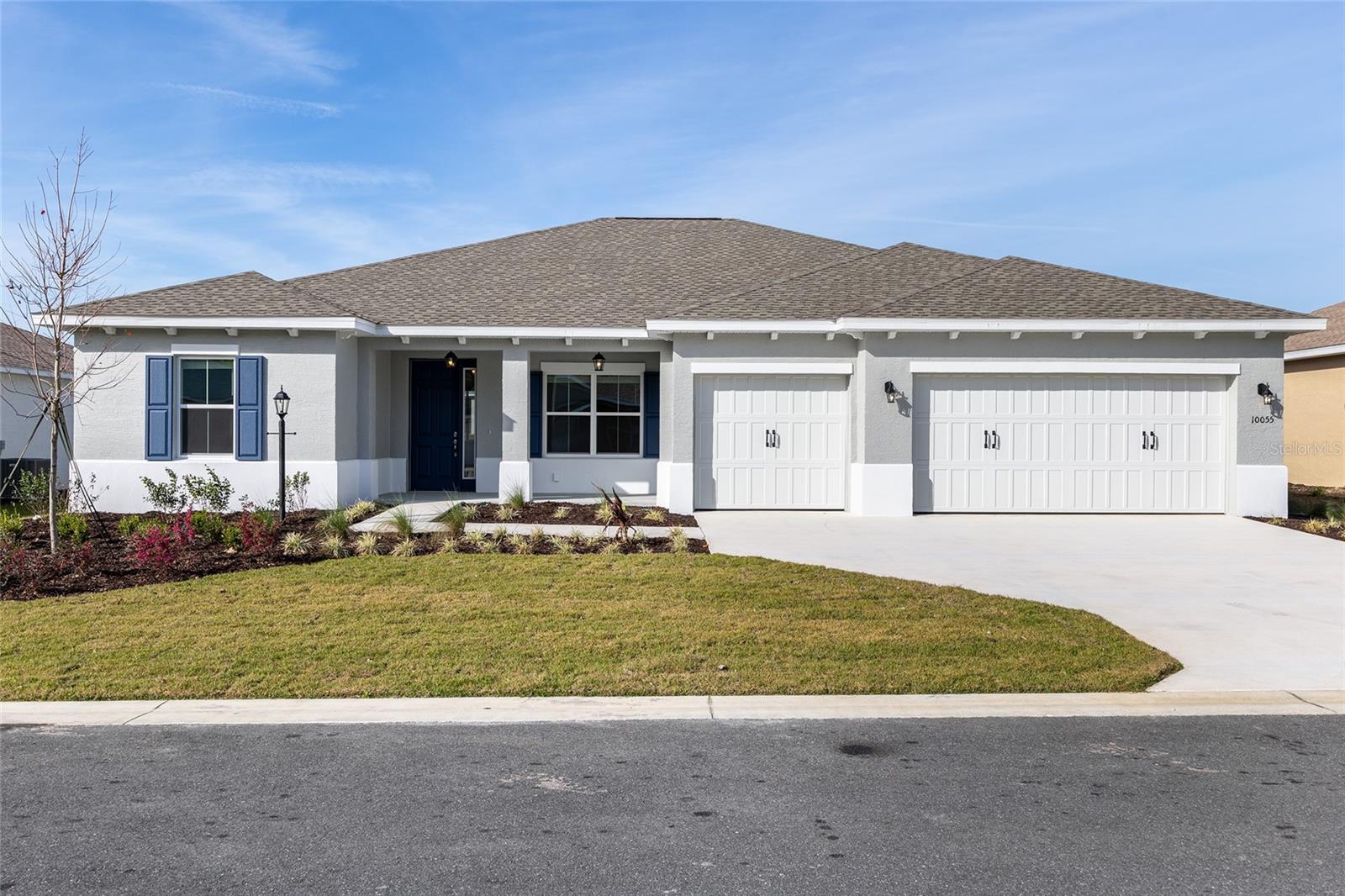 Image 4 of 39 For 10055 106th Circle