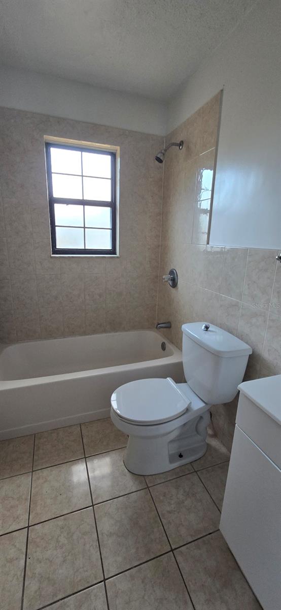 Image 4 of 5 For 23 Spring Drive Place