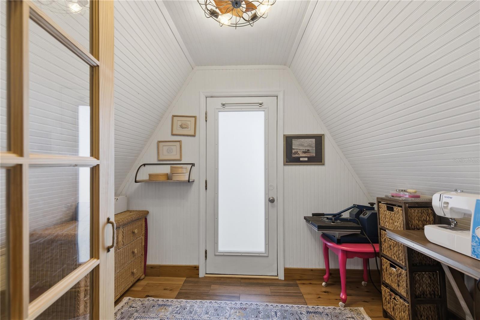 Image 33 of 47 For 118 Driftwood Lane