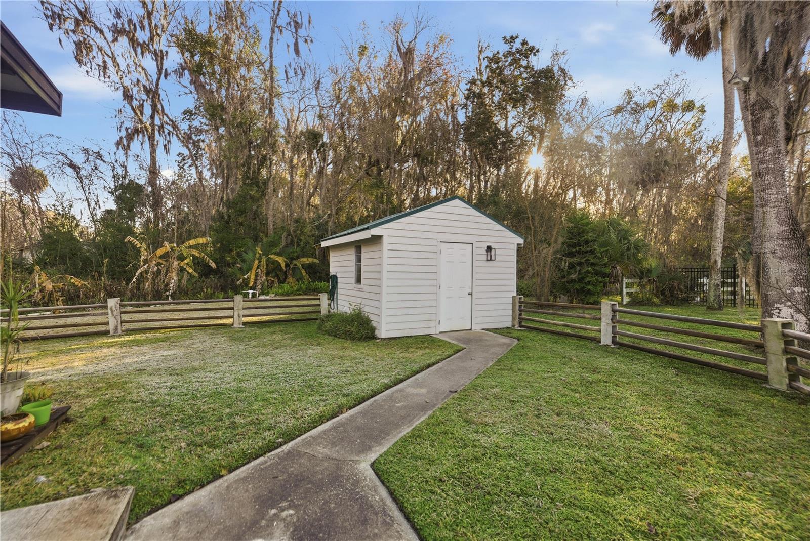 Image 40 of 47 For 118 Driftwood Lane