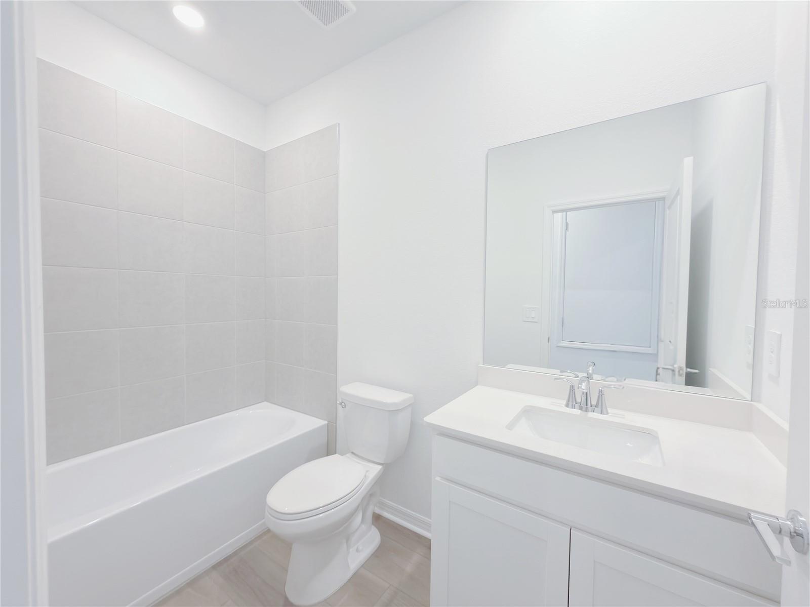 Image 14 of 17 For 8273 196th Court Road