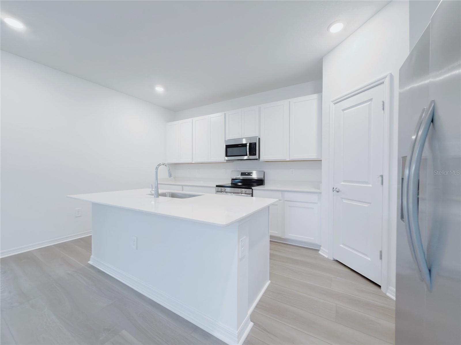 Image 2 of 17 For 8273 196th Court Road