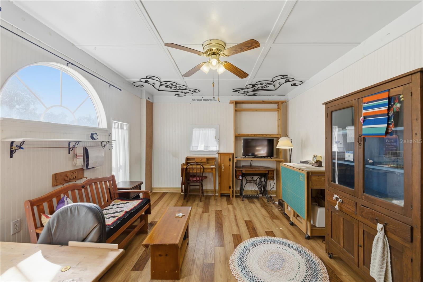 Image 21 of 29 For 26510 4th Avenue