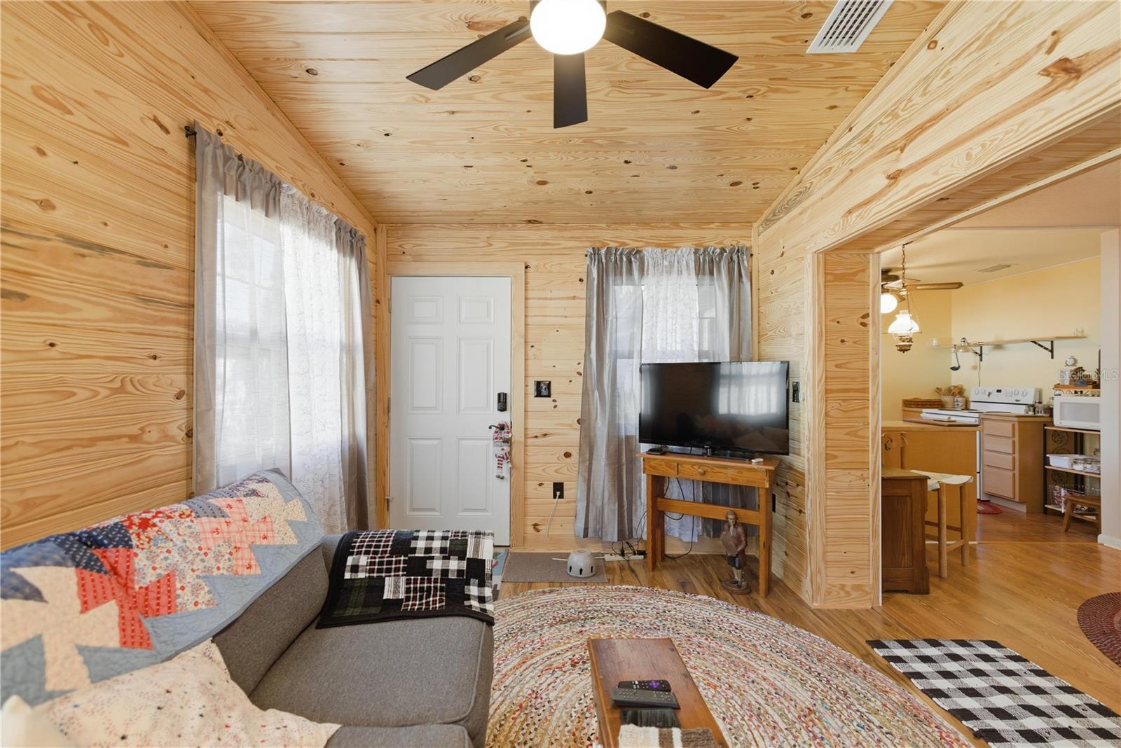 Image 24 of 29 For 26510 4th Avenue