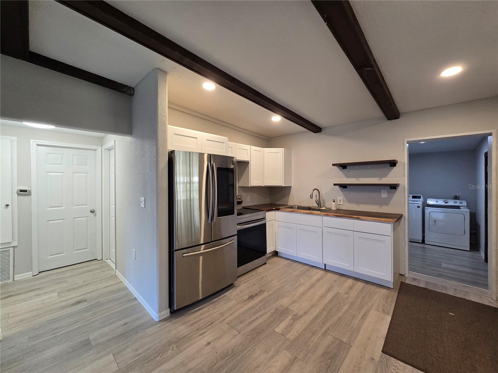 Image 28 of 41 For 2346 Cr 401  