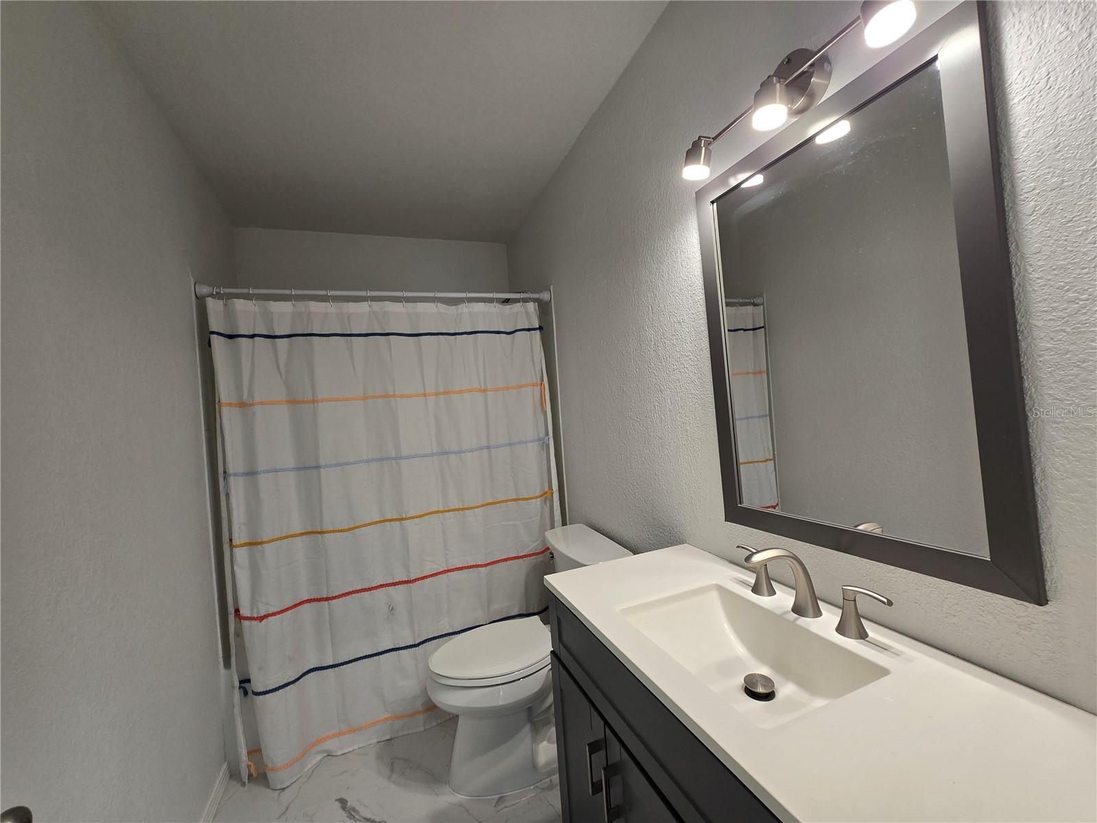 Image 36 of 41 For 2346 Cr 401  