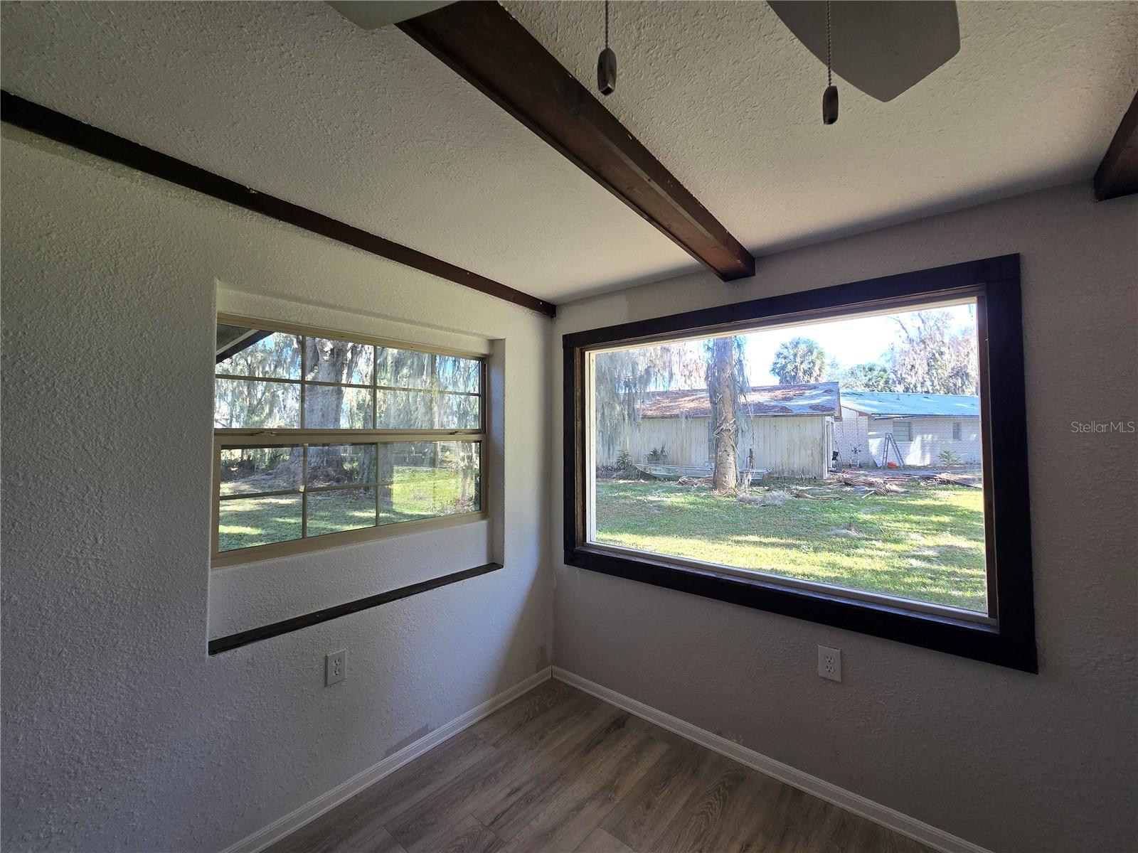 Image 38 of 41 For 2346 Cr 401  