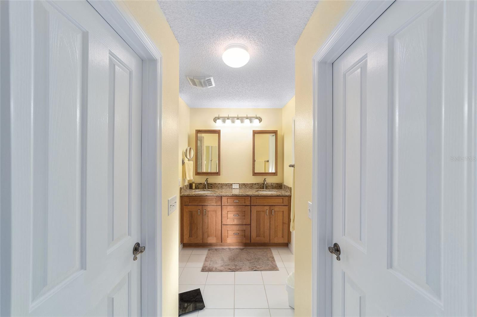 Image 21 of 46 For 3001 Egerton Place