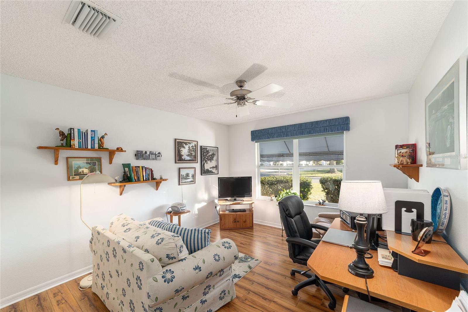 Image 27 of 46 For 3001 Egerton Place