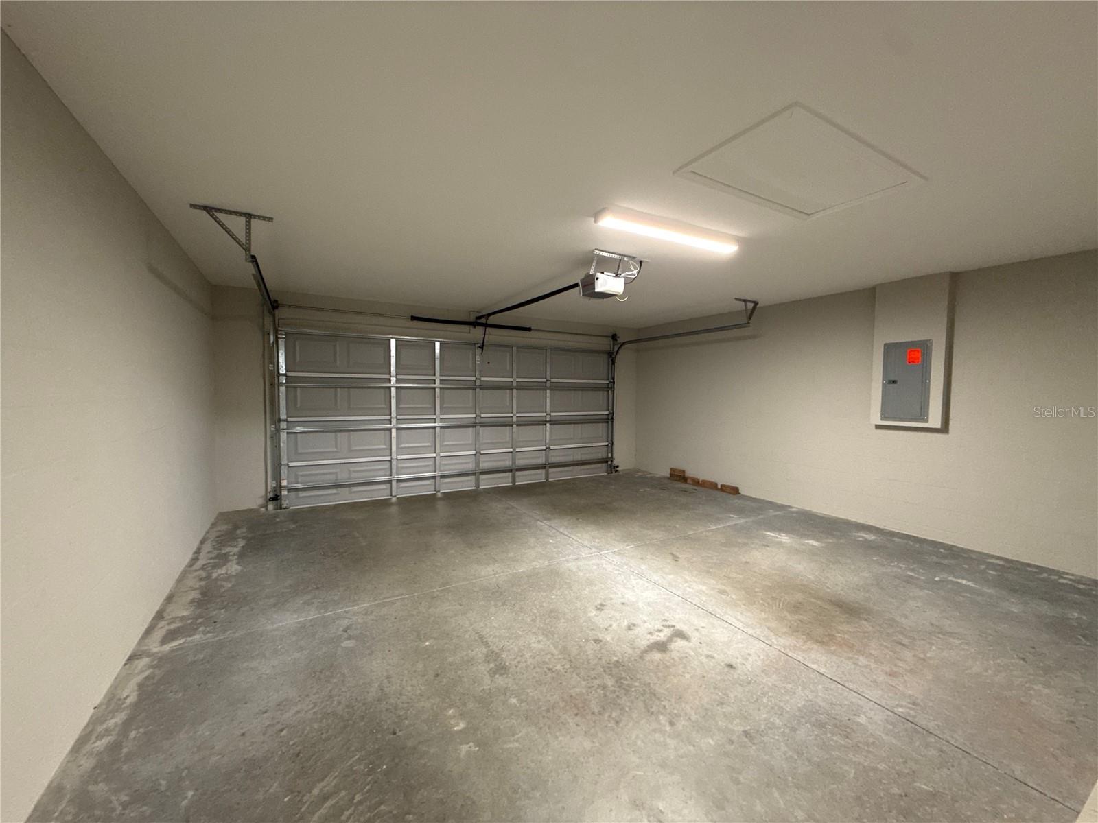 Image 20 of 22 For 309 Locust Road