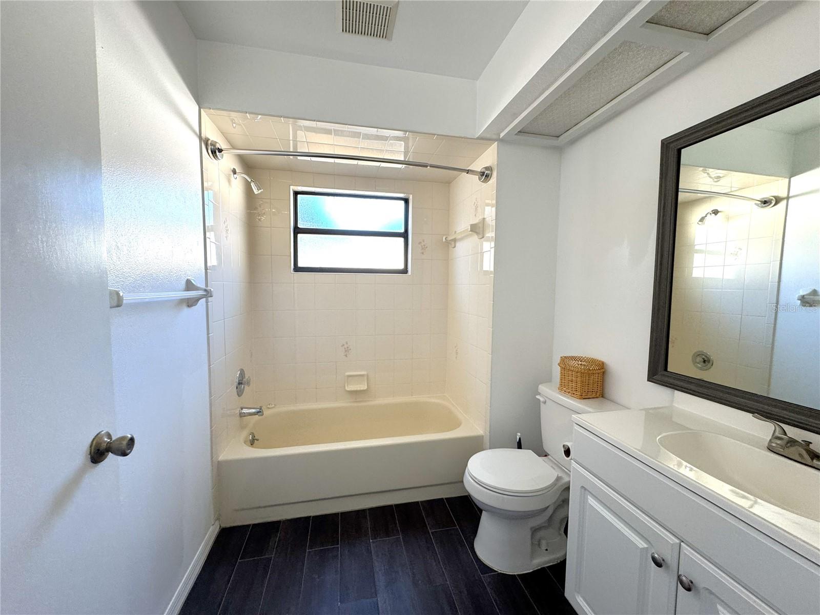 Image 11 of 18 For 1514 Poe Street