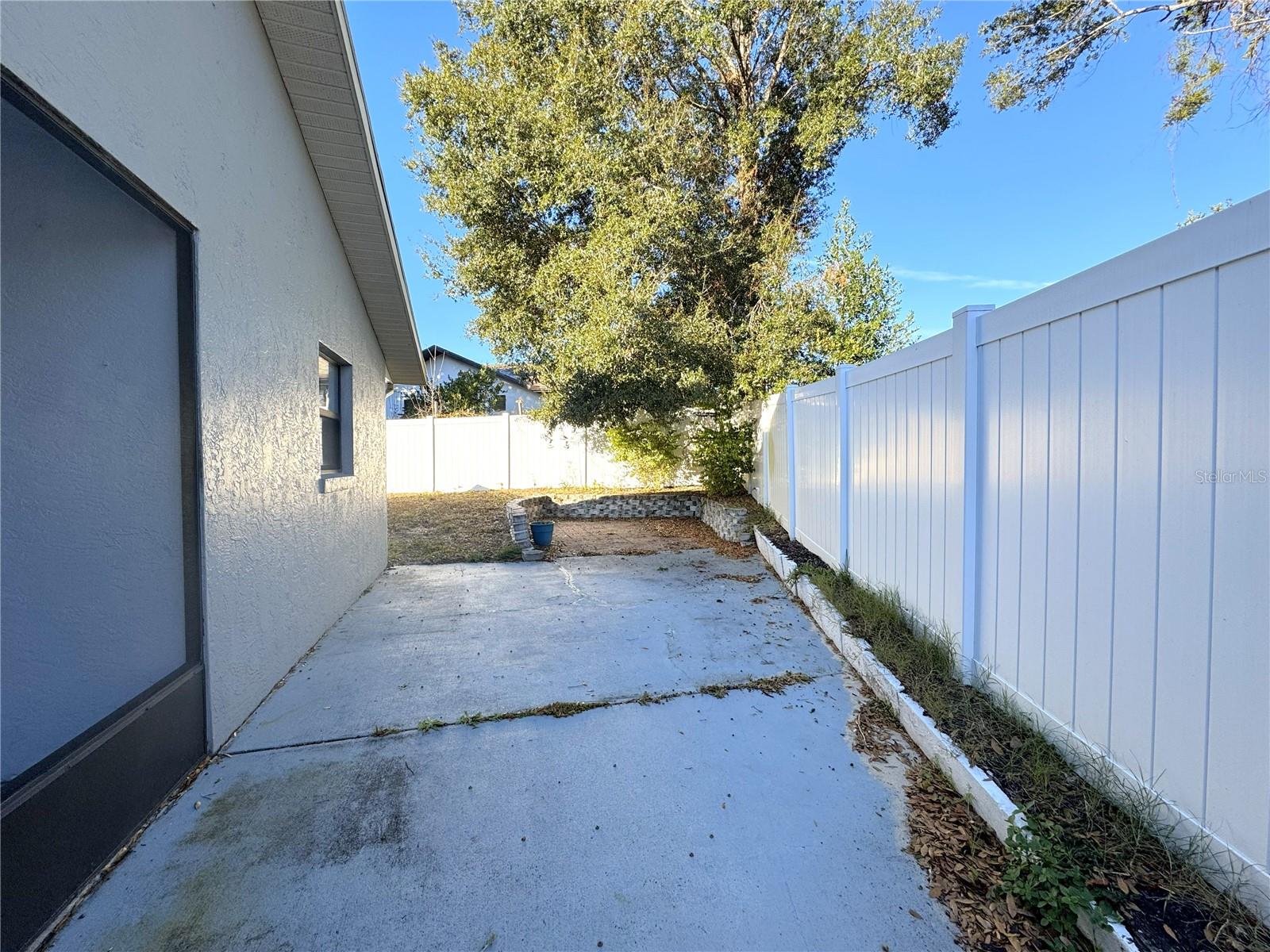 Image 16 of 18 For 1514 Poe Street