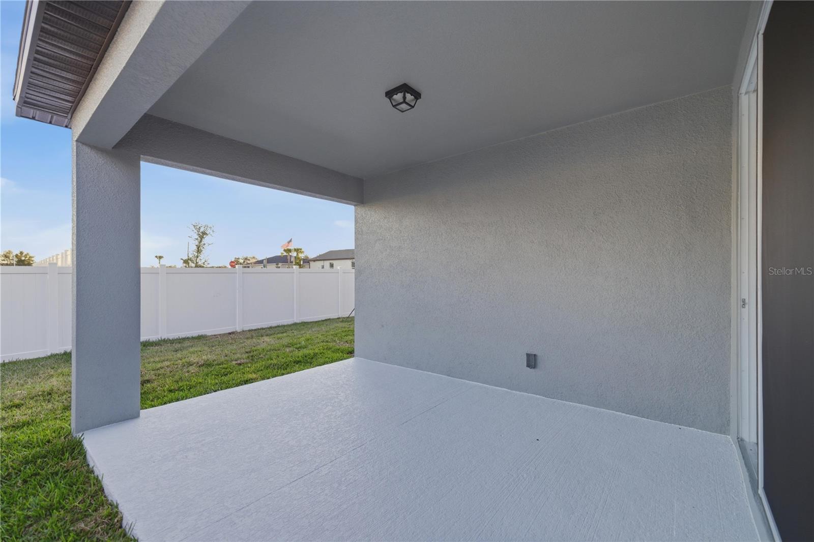 Image 26 of 28 For 6760 90th Loop