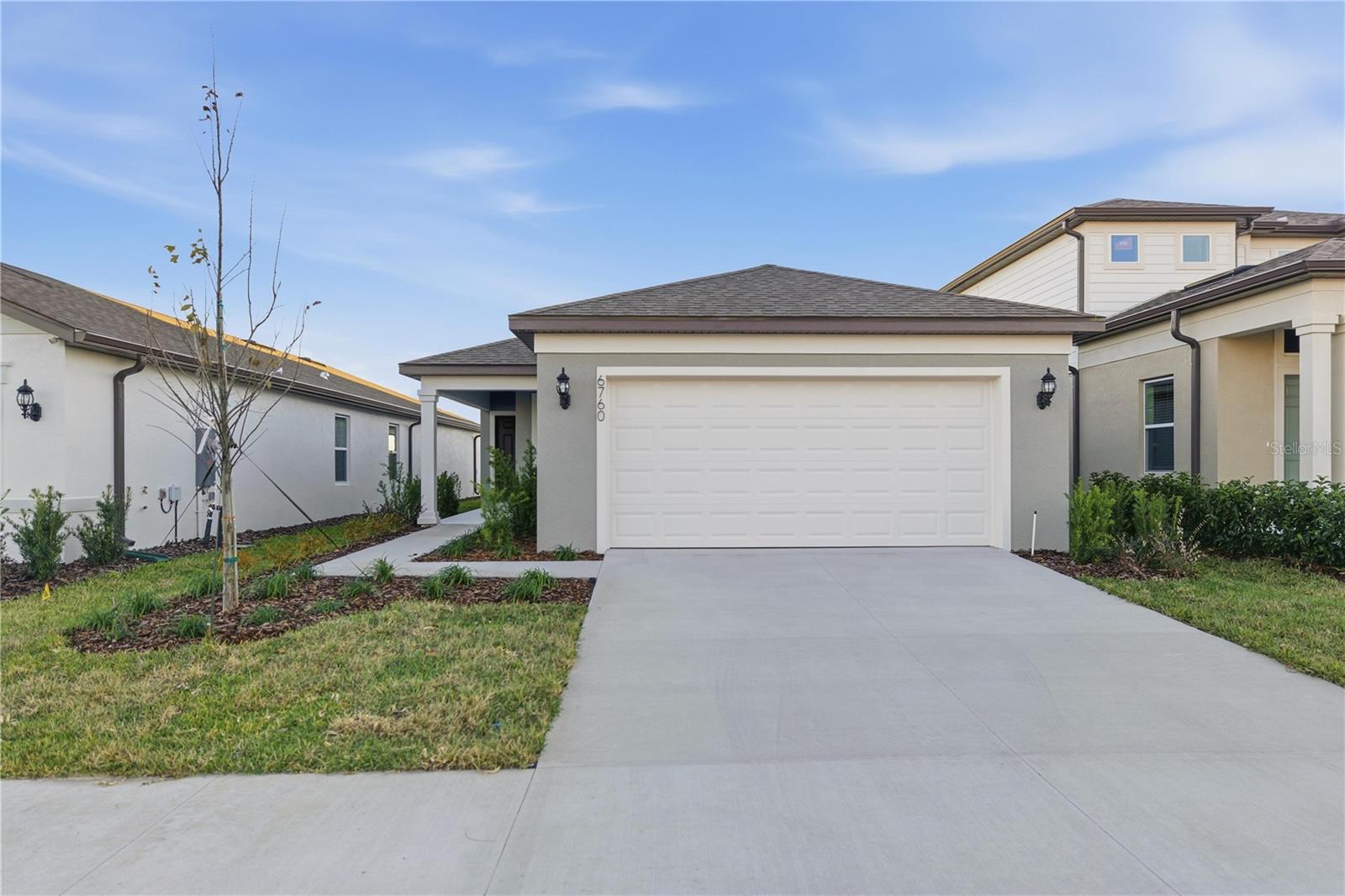 Image 3 of 28 For 6760 90th Loop