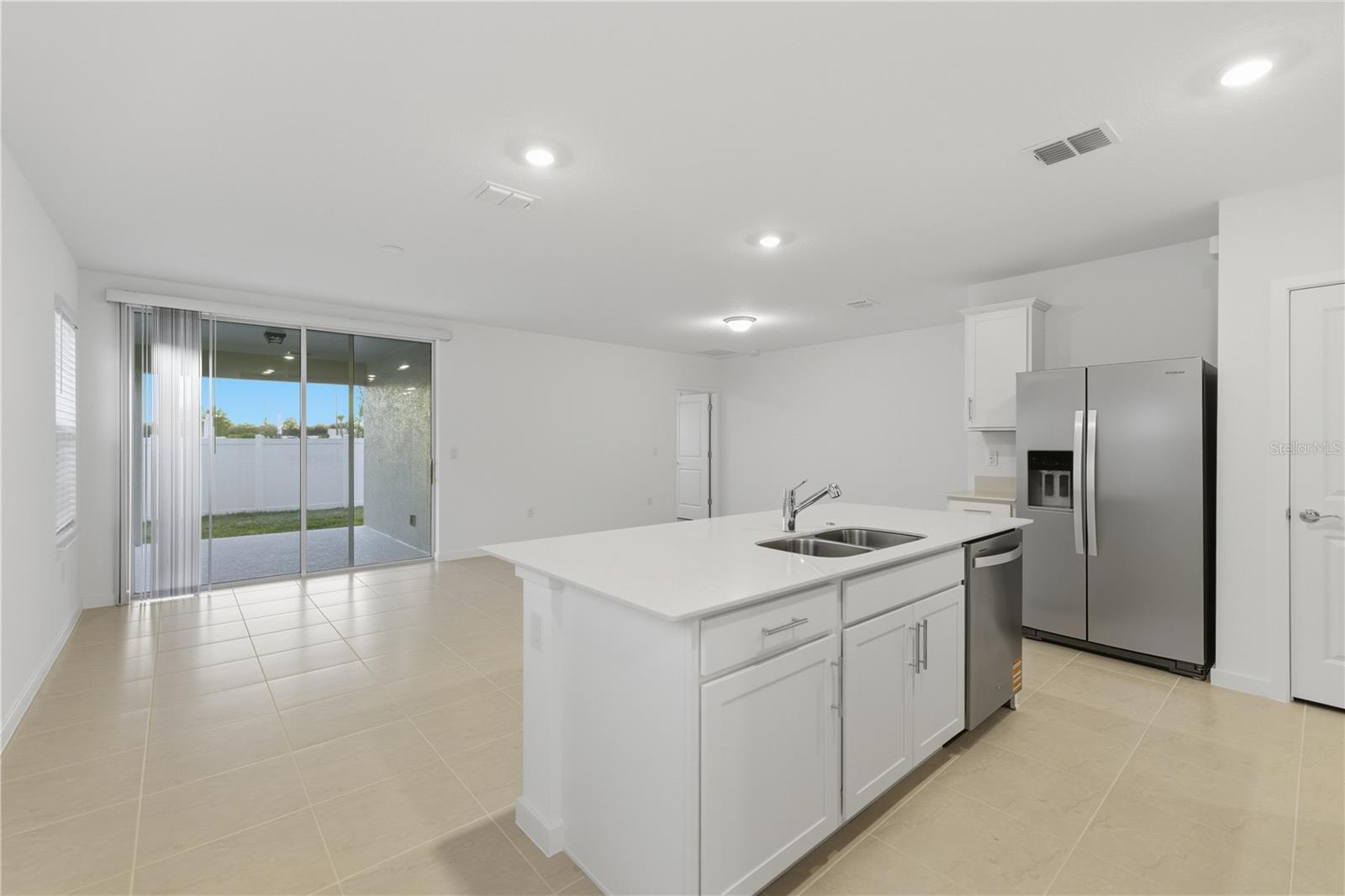 Image 9 of 28 For 6760 90th Loop